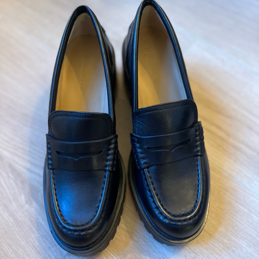 By Madewell - The Leander Lugsole Loafer. Brand new never worn.